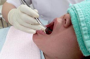 矯正歯科を徹底解説！費用・期間・目立たない治療法を知って自分に最適な選択をしよう