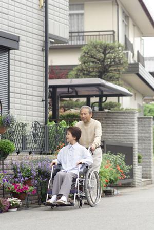 未経験でも介護スタッフの求人に応募できる